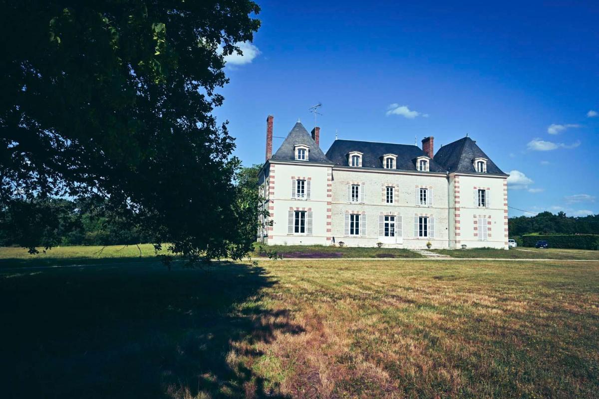 La Breteche-Le chateau - Housity