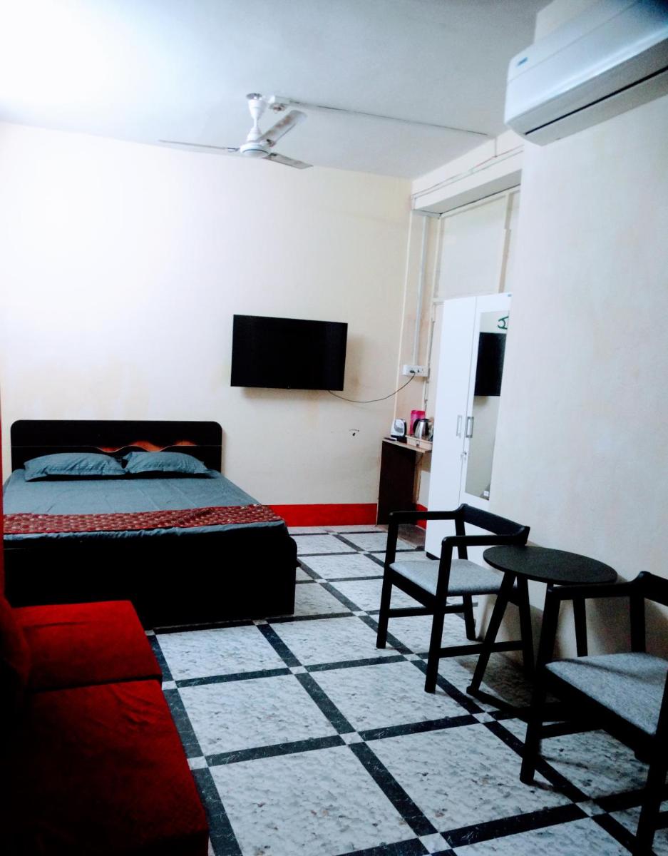 Hotel Shree Ram SIA Residency - Housity