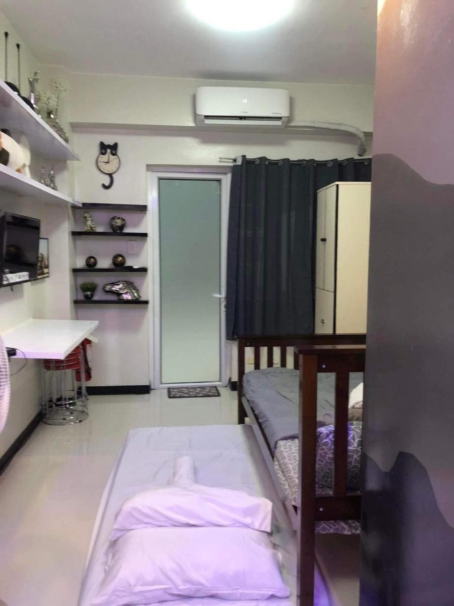 Suitetrails - Babaj Staycation at Trees Residence Tower 10