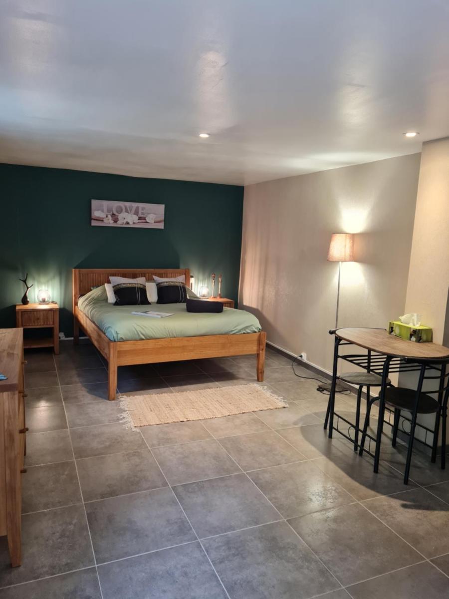 Les cèdres bleus - Housity
