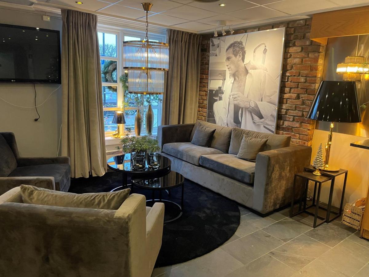 Tvedestrand Fjordhotell - Unike Hoteller - Housity