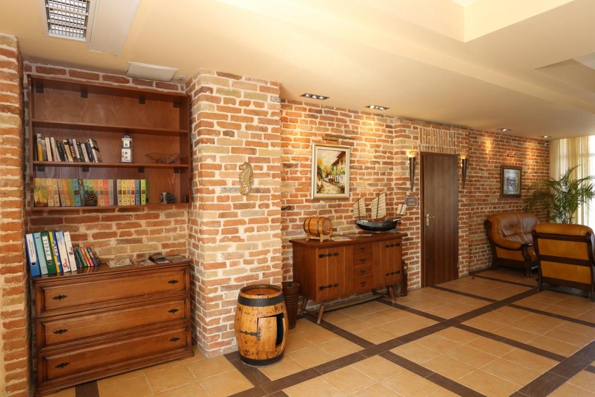 Galeria Holiday Apartments - Housity