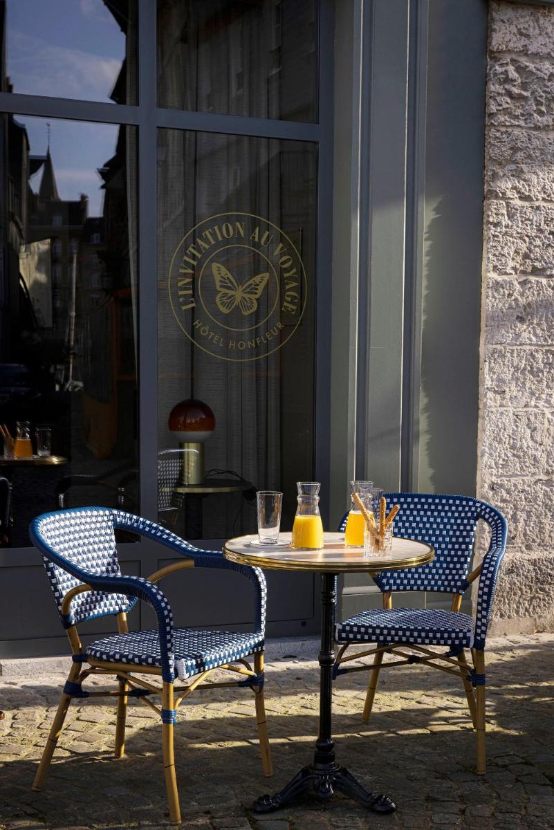 Boissons dans l'établissement L'INVITATION AU VOYAGE - Hôtel & Spa
