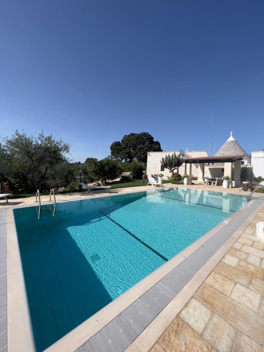 Suitetrails - Trulli White