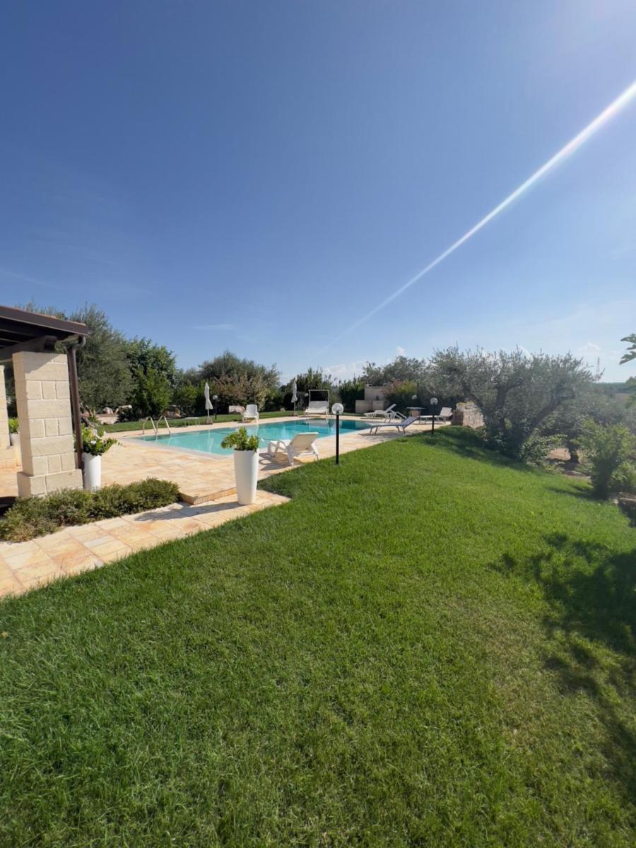 Suitetrails - Trulli White