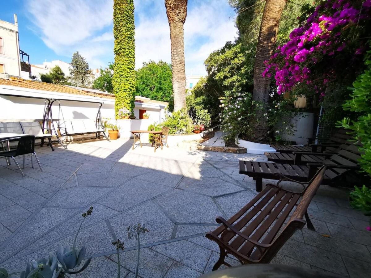 Hotel Hieracon - Housity