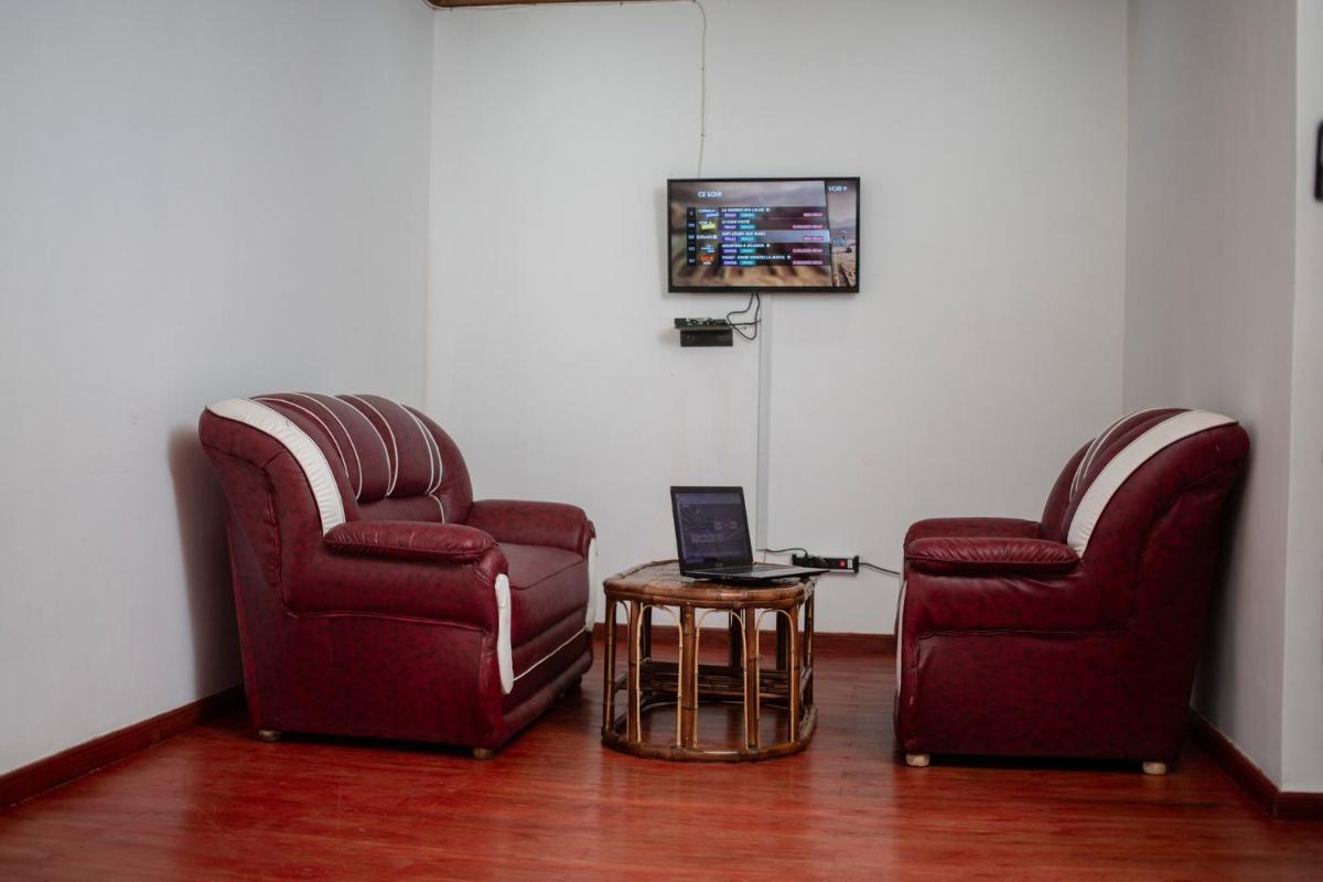 Suitetrails - HOTEL OKA FOREST LODGE