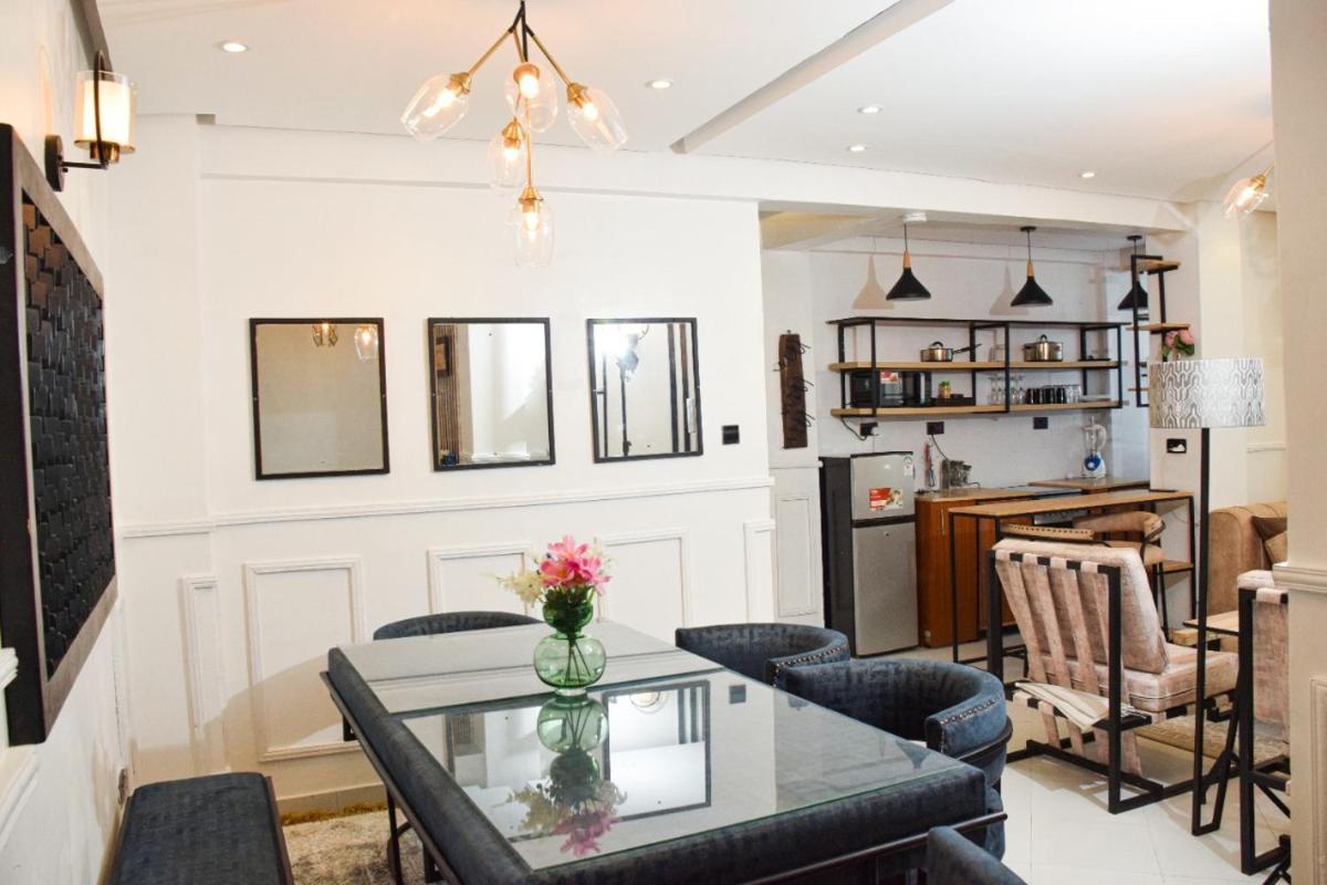 Executive Two & Three Bedroom Suites - Housity