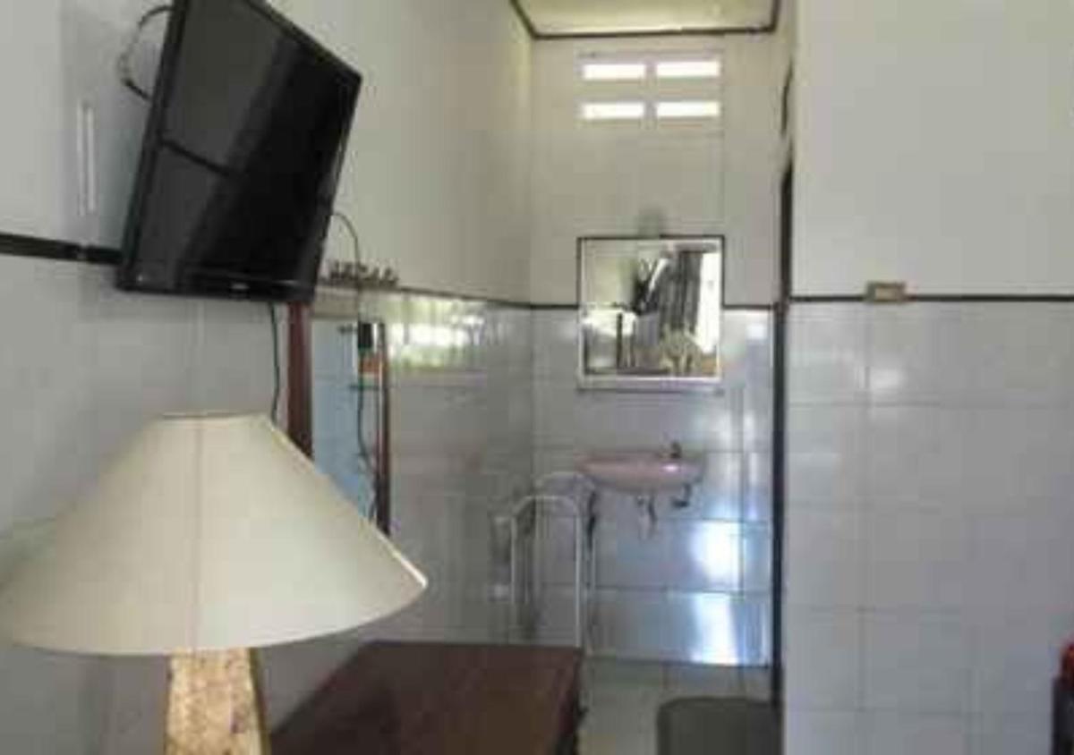 Hotel Agung Putra - Housity