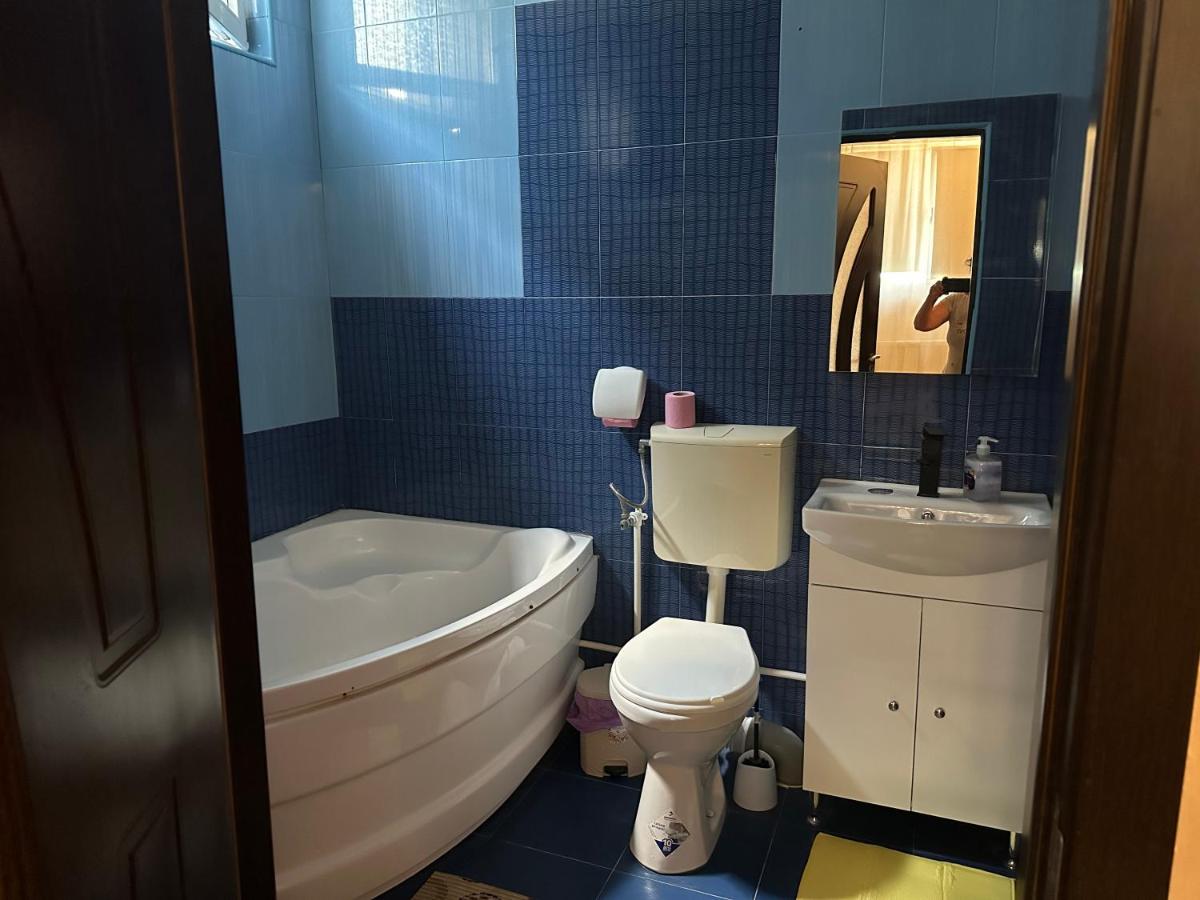 Pensiunea exotic - Housity
