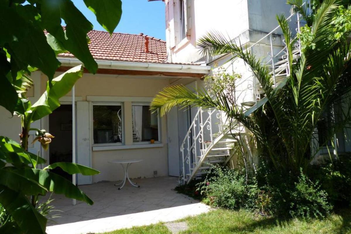 VILLA BLANCHE à ARES - Housity