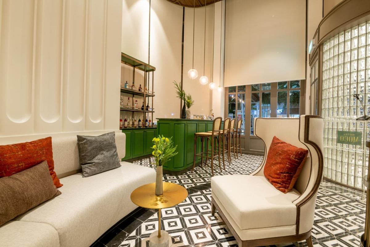 Hotel MOCO - Housity