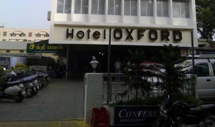 Hotel Oxford - Housity