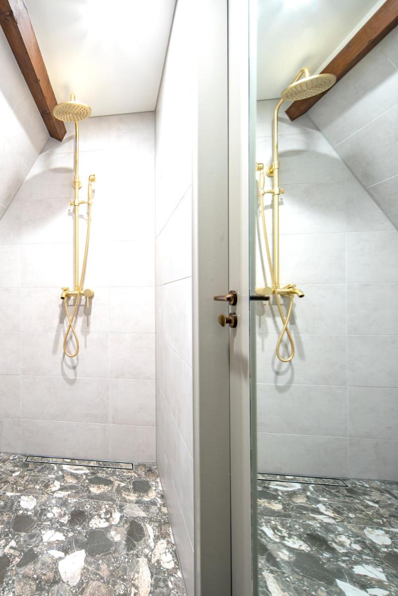 New Family XL Utopia Top floor app4 Rotterdam-Schiedam City Centre Central - Housity