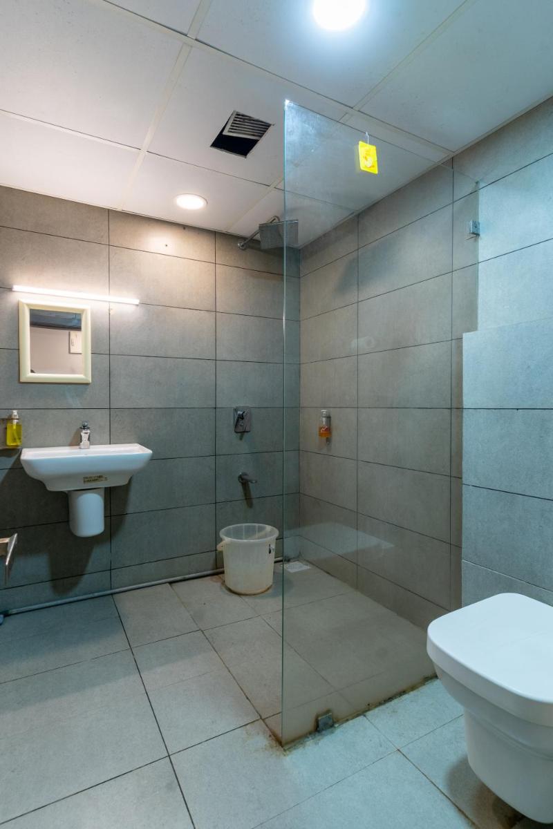 Hotel Sunflare - Housity