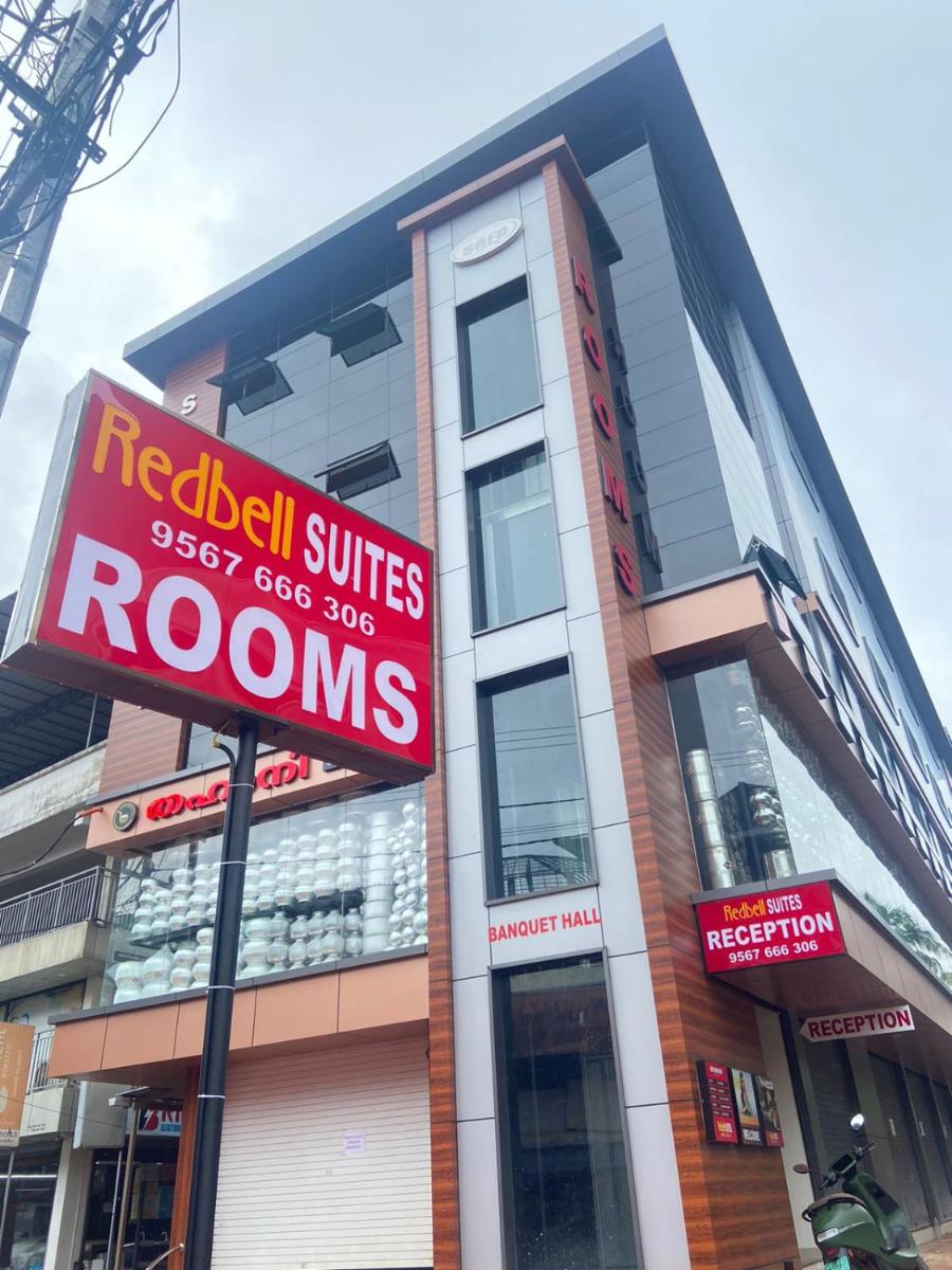 Redbell Suites Kizhisseri - Housity
