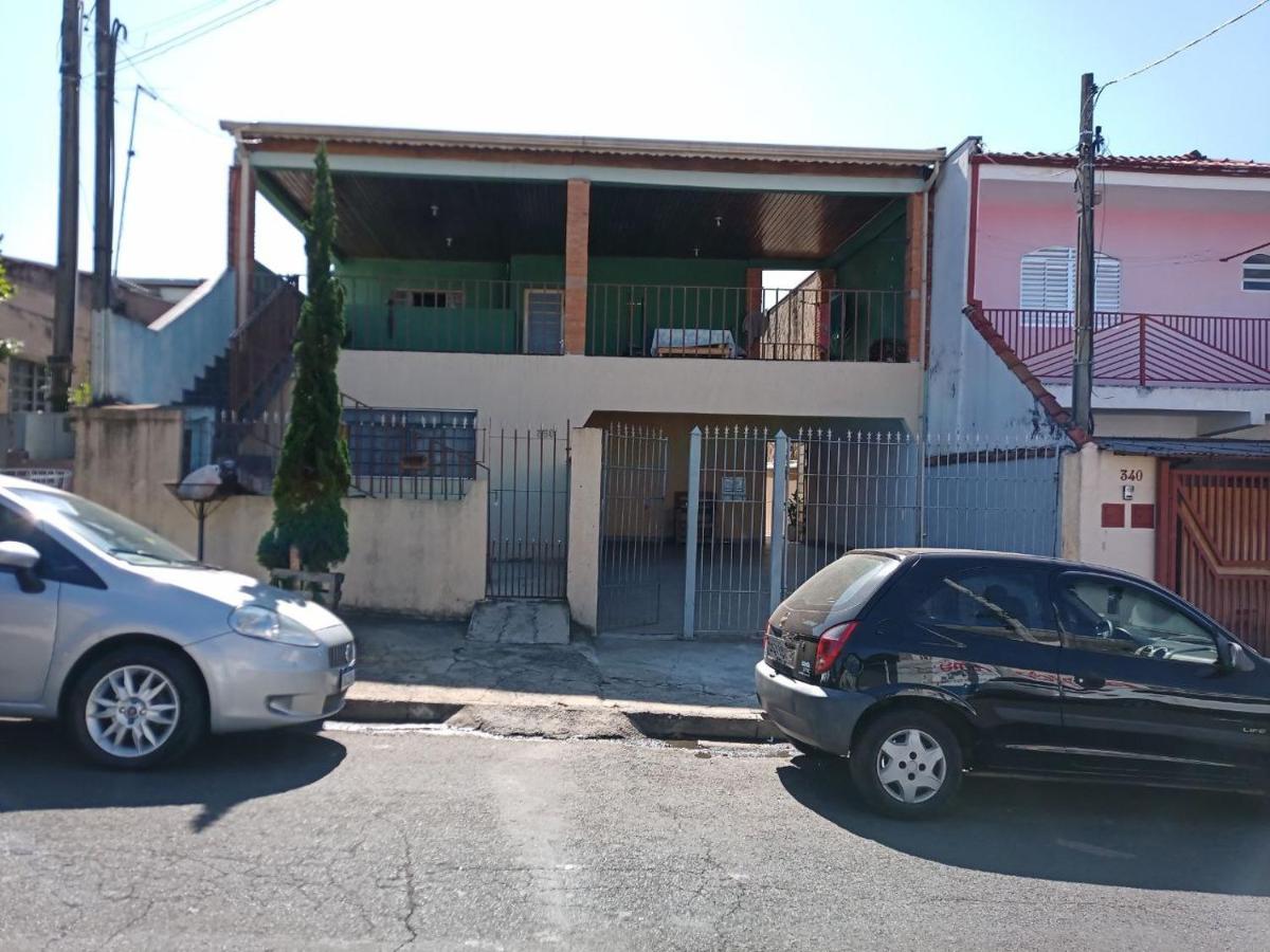 Cozy House Booking Indaiatuba - Housity