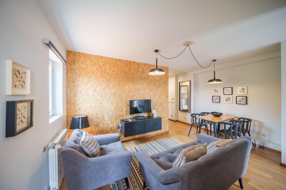 Shining View Apartments - Housity