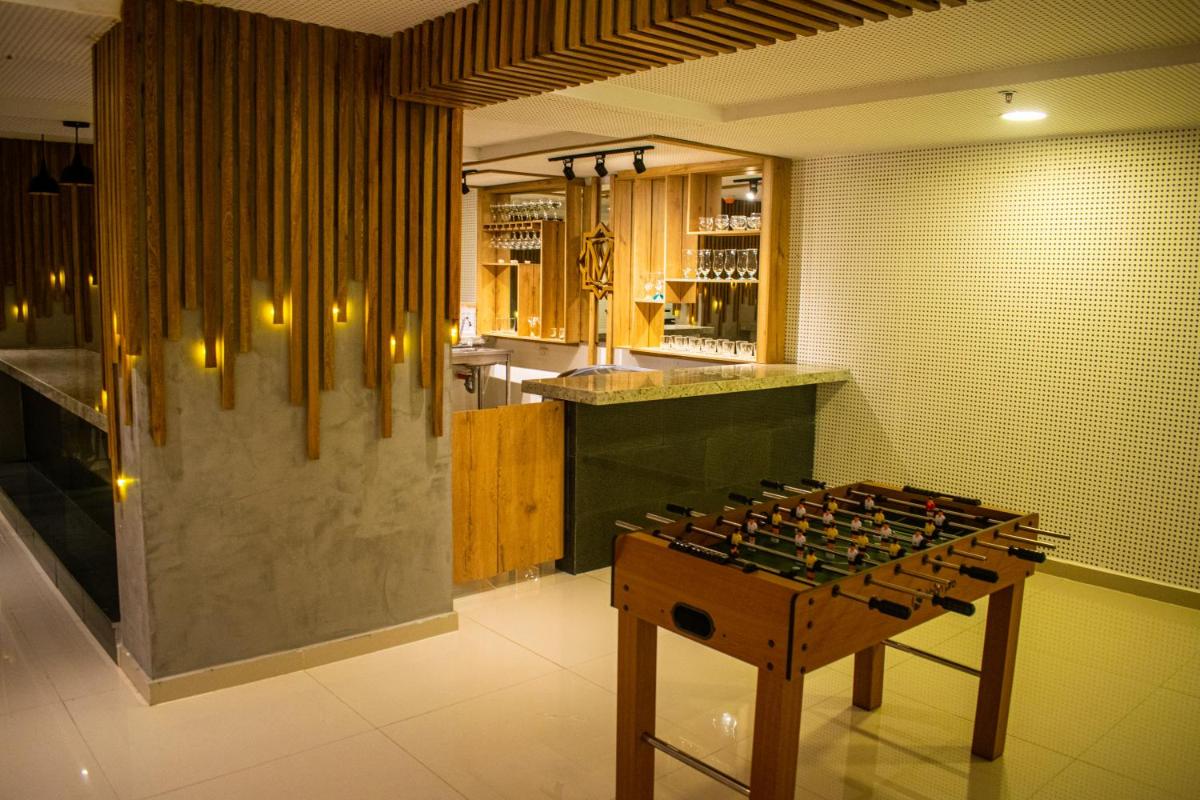 HOTEL MANZUR - Housity