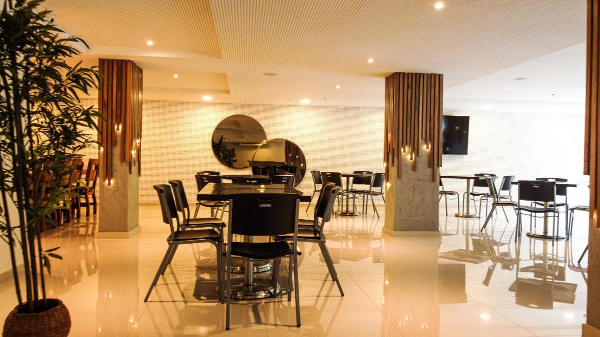 HOTEL MANZUR - Housity