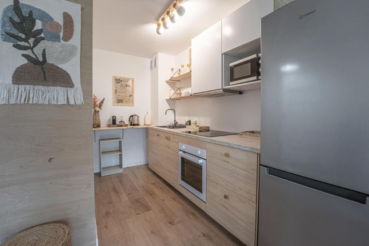 RENT A HOME - Nowoczesny i przytulny apartament - ZDROVO 2023 - Housity