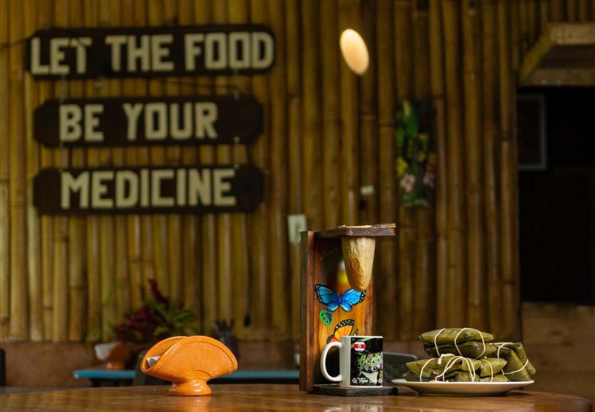 Cecropia Ecolodge - Housity