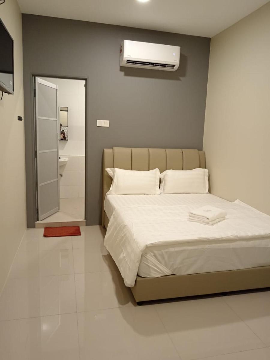 GRAND SRI MUADZAM HOTEL - Housity