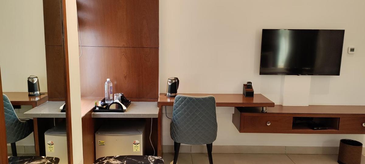 Apart Hotel SRS - Housity