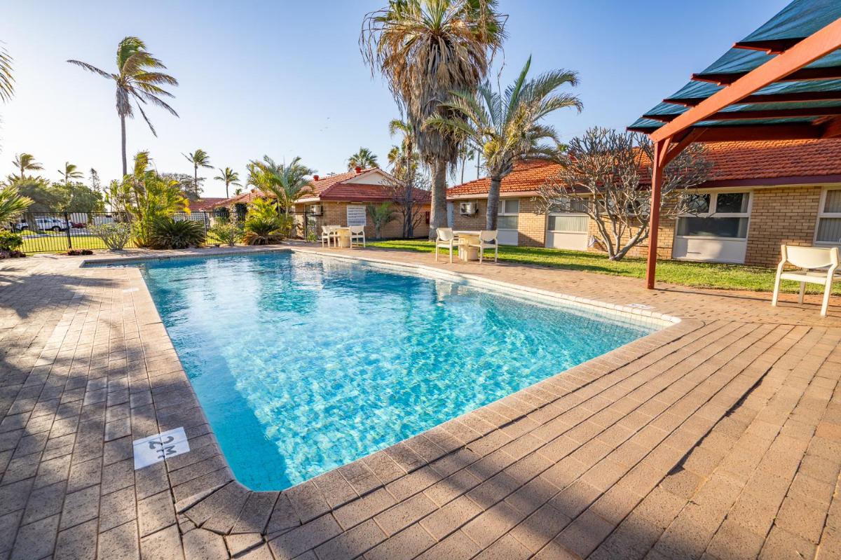 Hospitality Carnarvon, SureStay Collection by Best Western - Housity