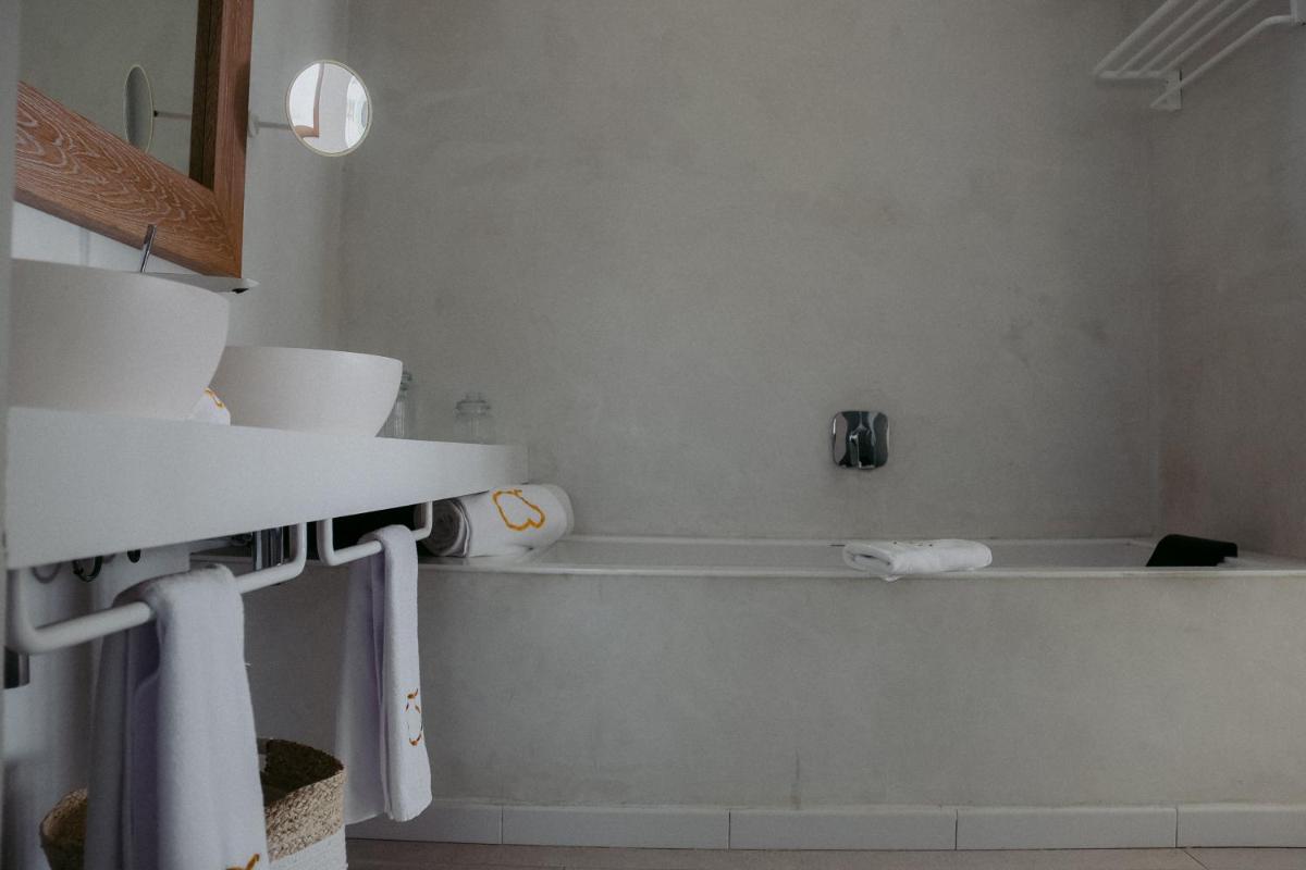 Un baño de Hotel Cala Saona & Spa