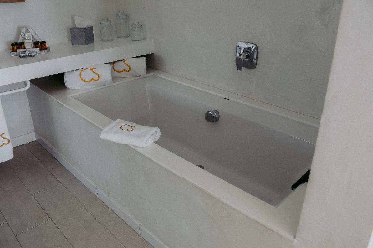 Un baño de Hotel Cala Saona & Spa