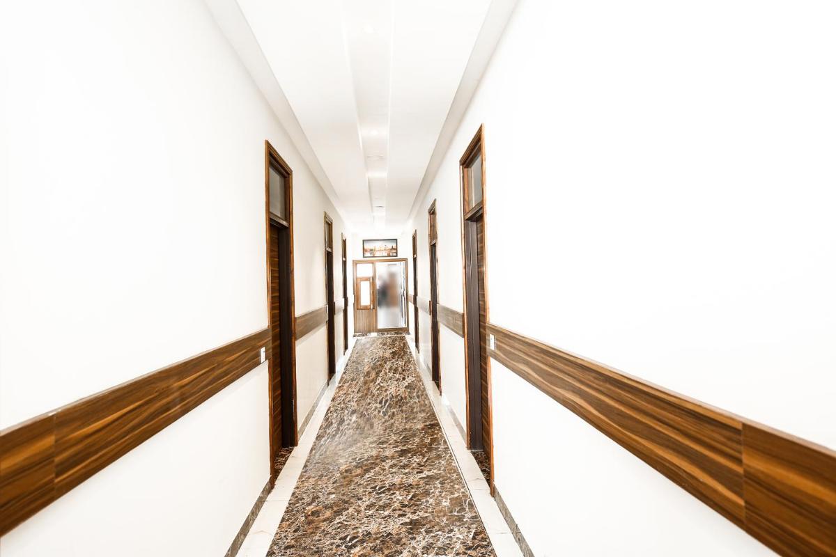 Hotel Woodcrest Zirakpur Chandigarh- Best Family Hotel - Hizvo