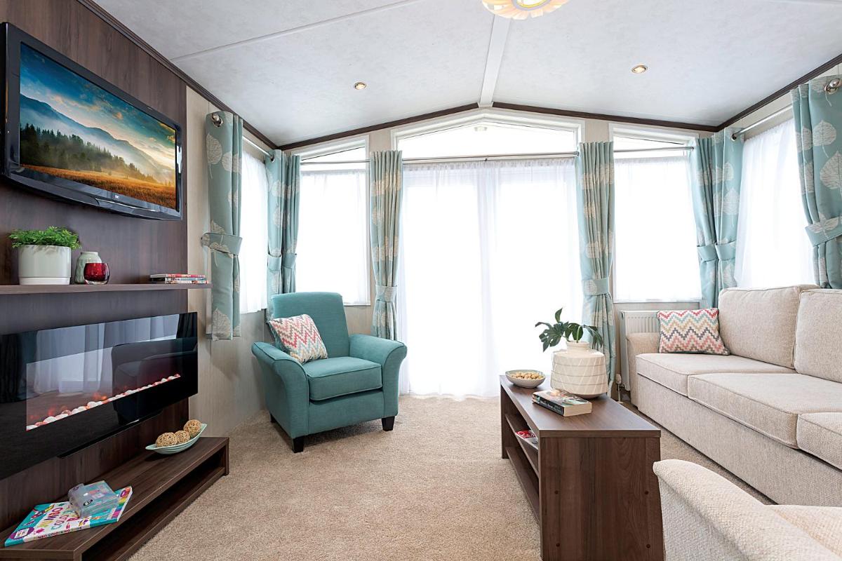 Bovisand Lodge Holiday Park - Housity