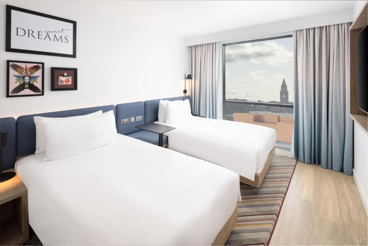 Hampton By Hilton Rochdale - Housity