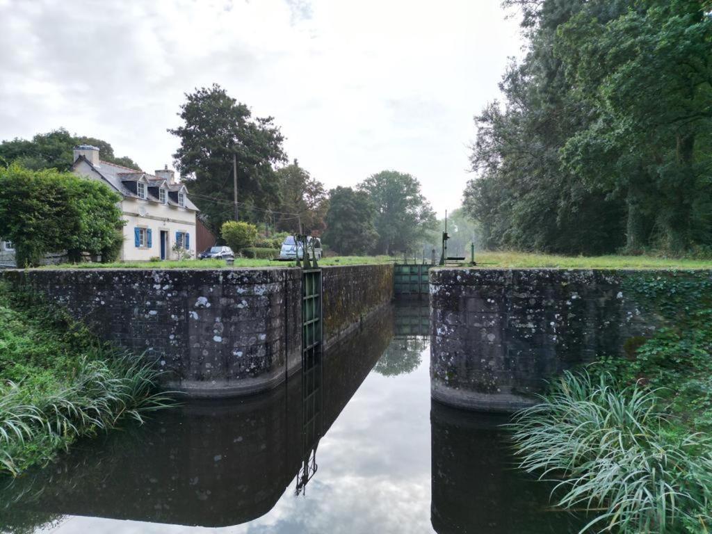 Ecluse de l'Ile - Housity