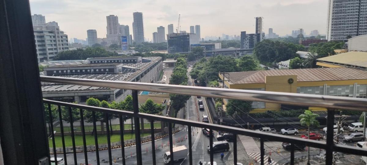 Condo studio type - Housity