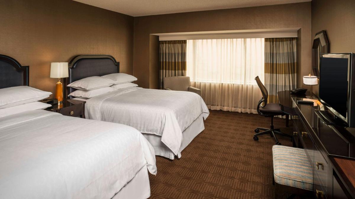 The Plaza Hotel Columbus at Capitol Square - Housity