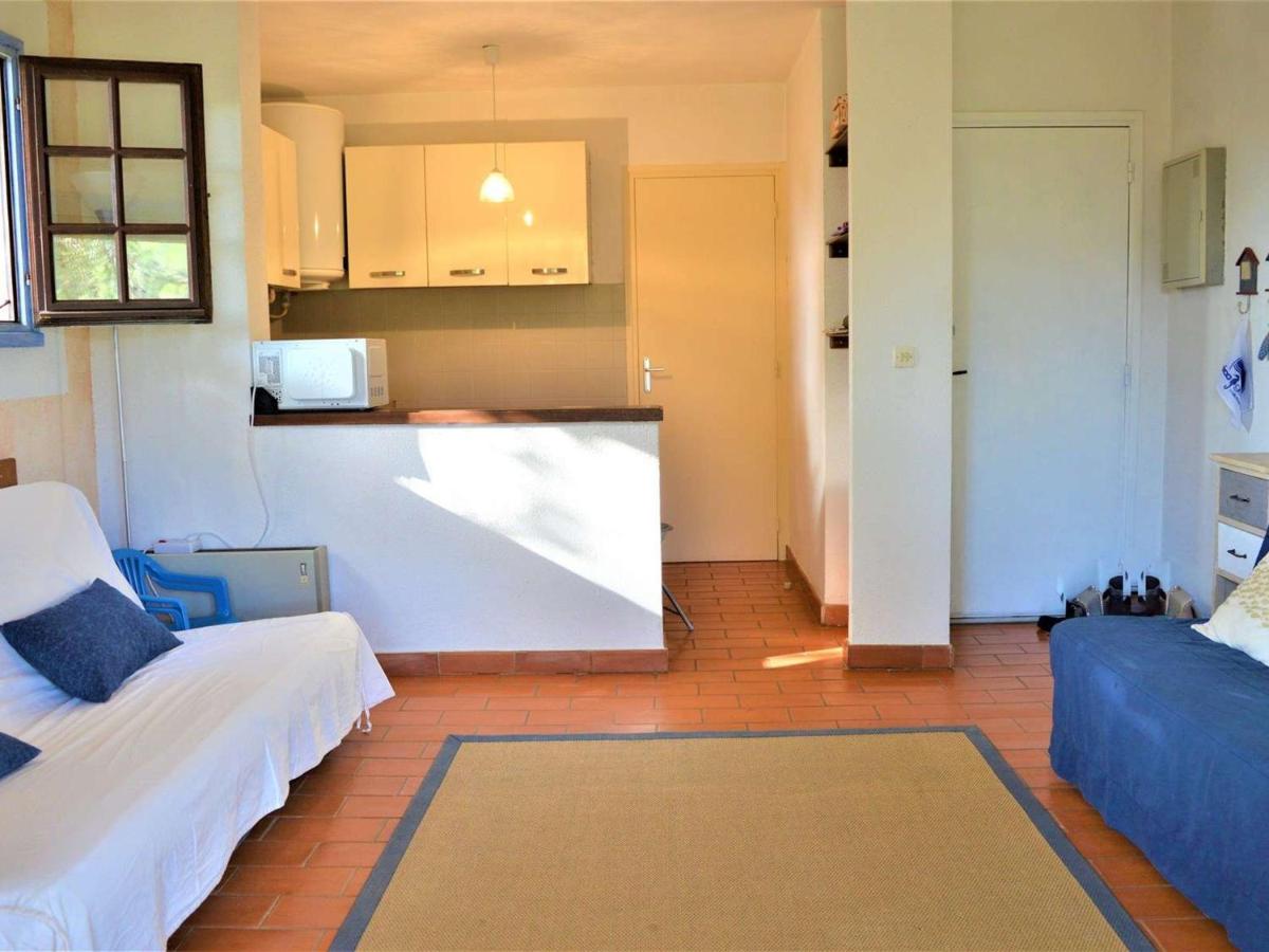 Studio lumineux proche plage avec parking à La Croix-Valmer - FR-1-226B-59 - Housity