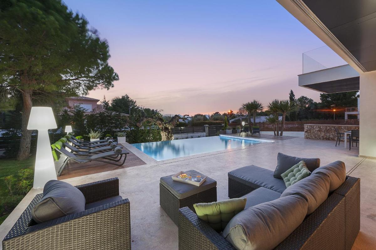 Villa Amer - Housity