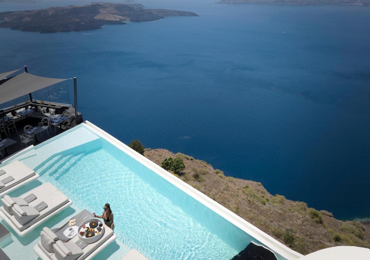 Dana Villas & Infinity Suites - Housity