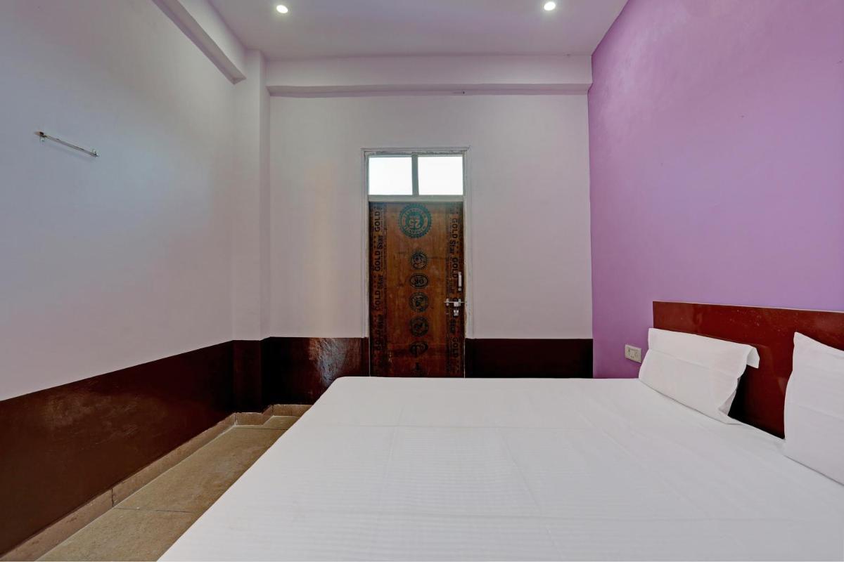 Hotel O Sky - Housity