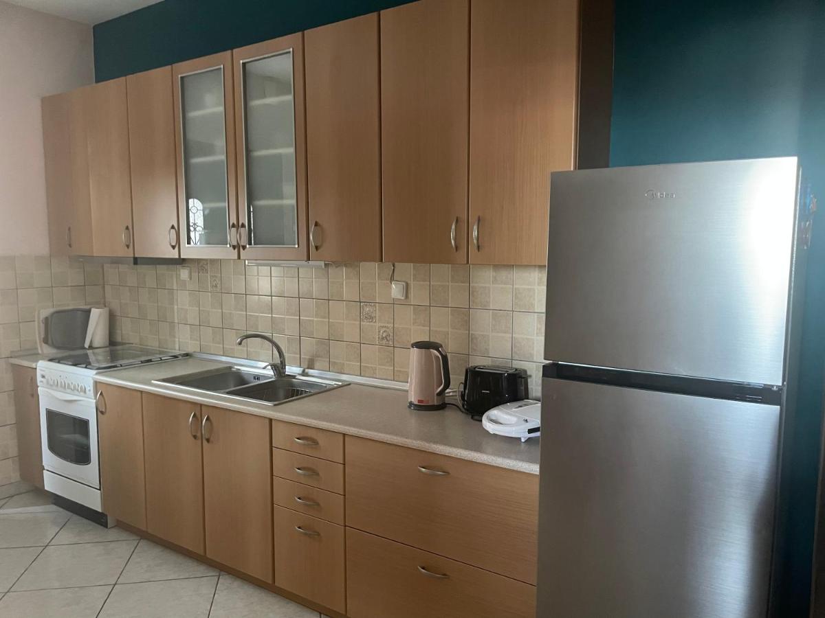 Marina's spacious family apartment Kavala - Housity