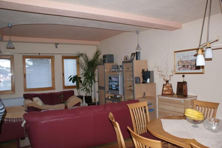 Jovanoski Apartments - Hizvo