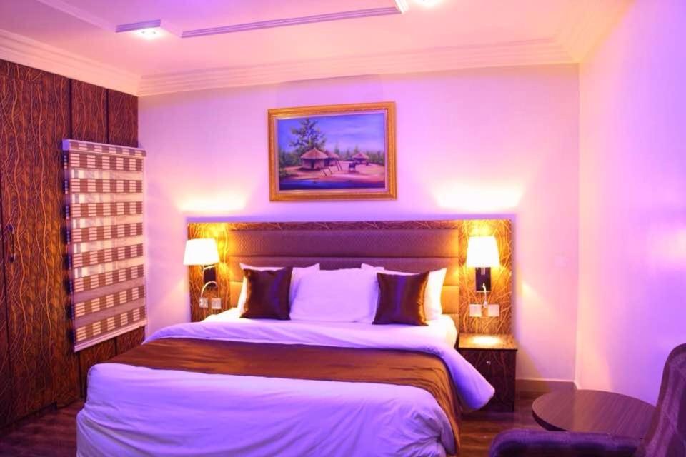 E-Suites Hotel, Abuja - Housity