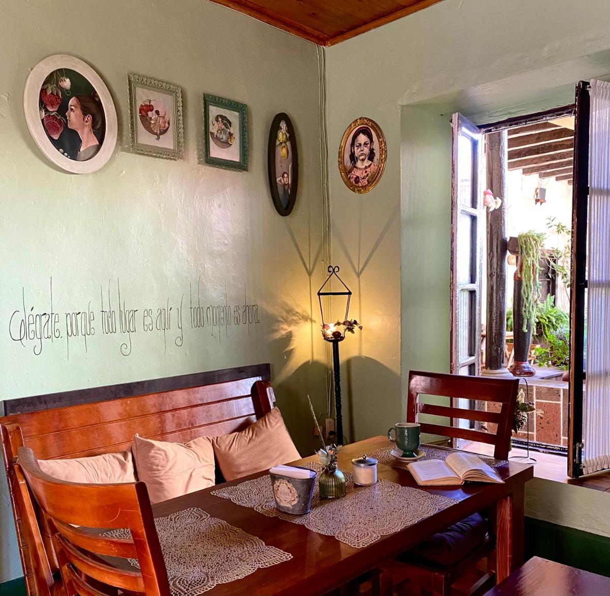 Hotel del Carmen - Housity