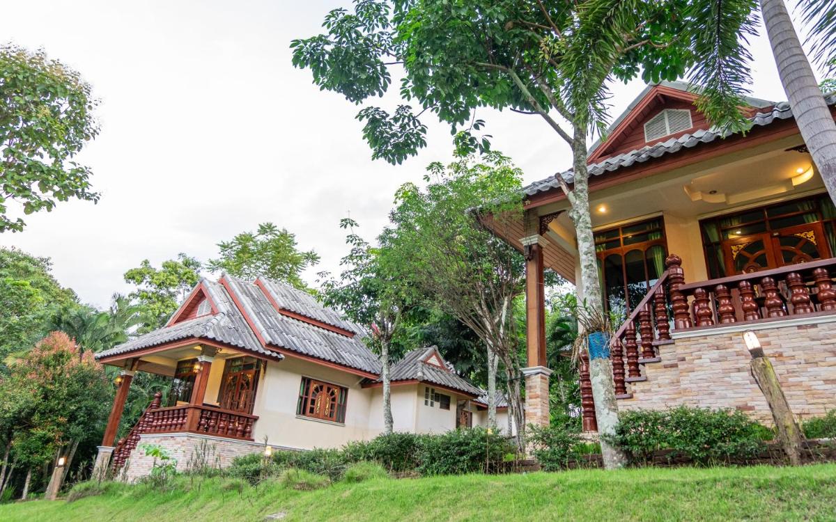 Mont Goei Pai - Housity