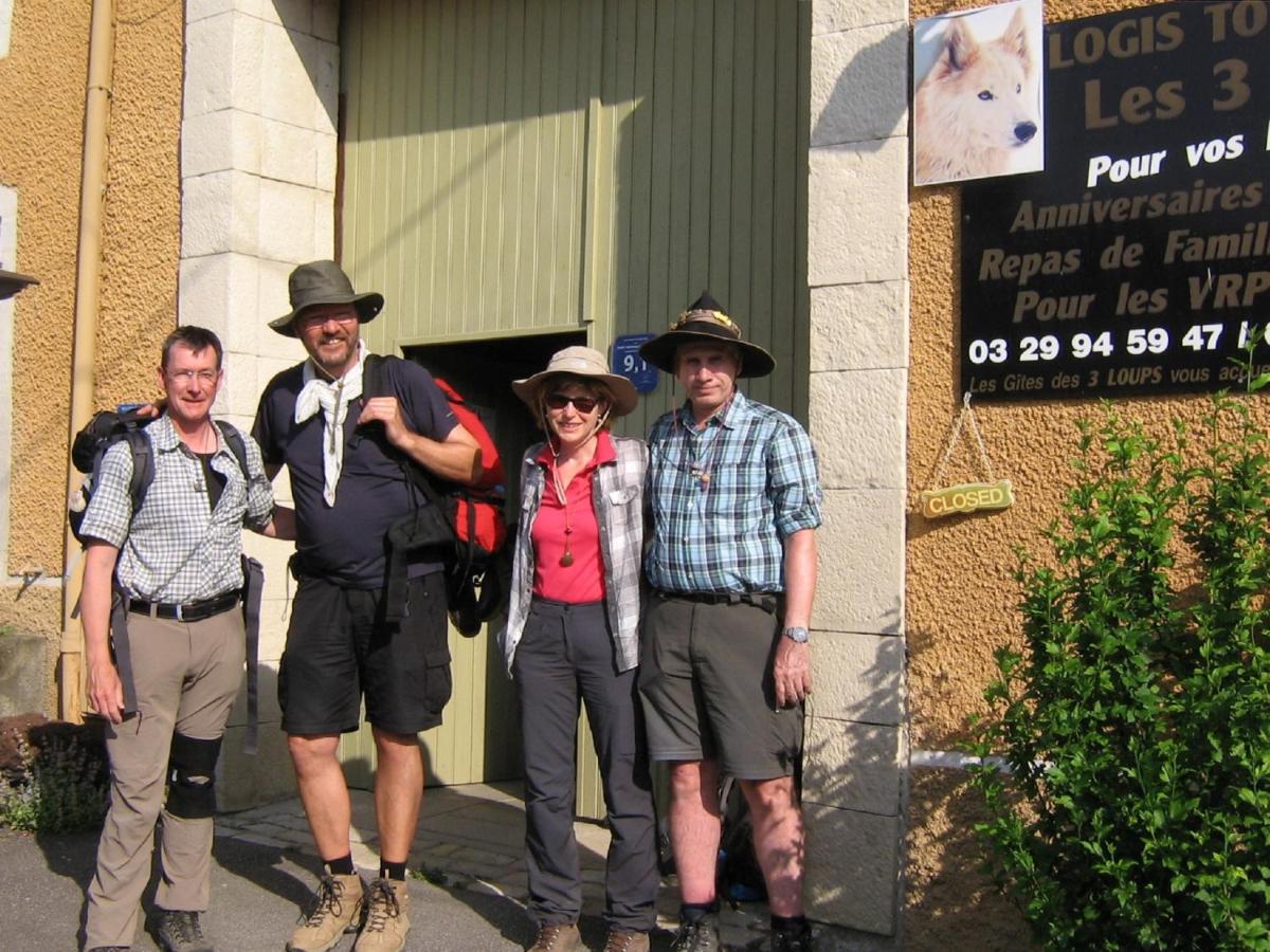 Aux 3 Loups - Housity
