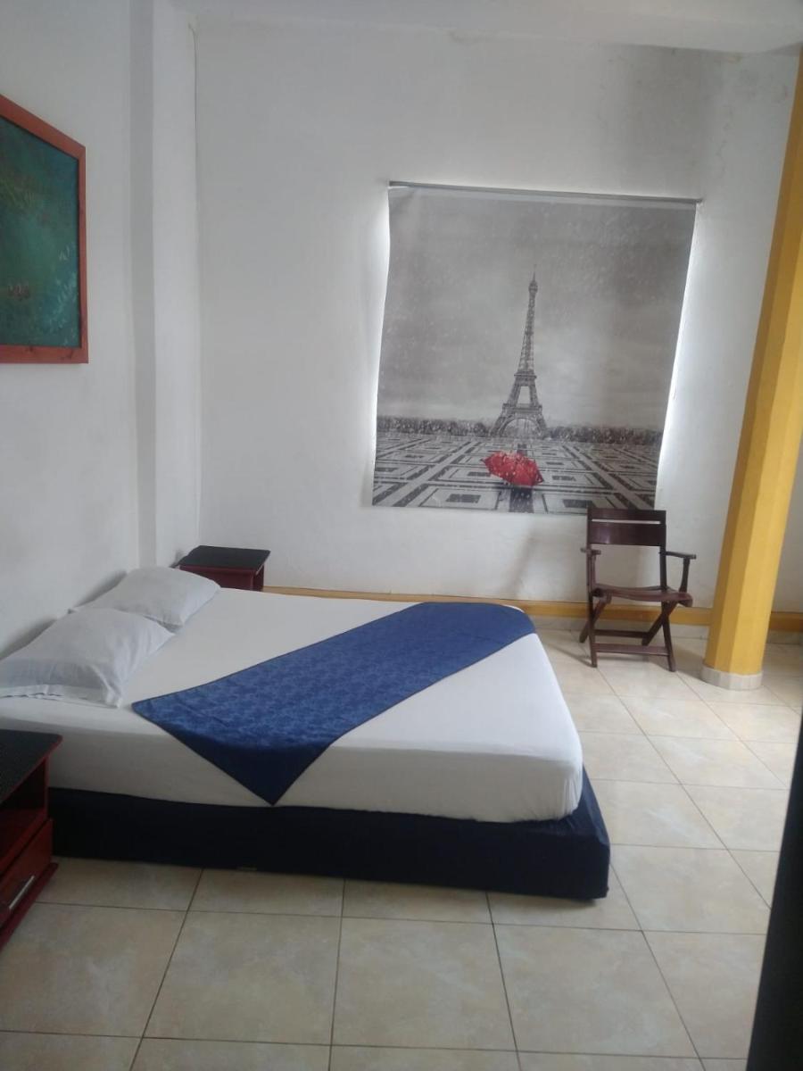 Hotel Central Park - Housity