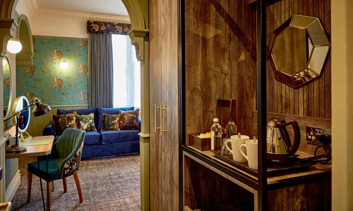 Alderley Edge Hotel - Housity