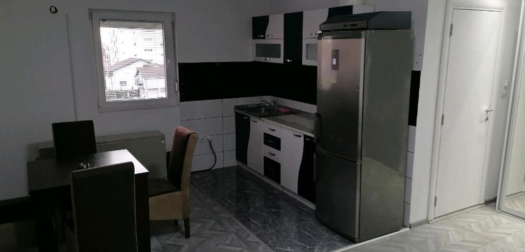 YOUR home - Housity